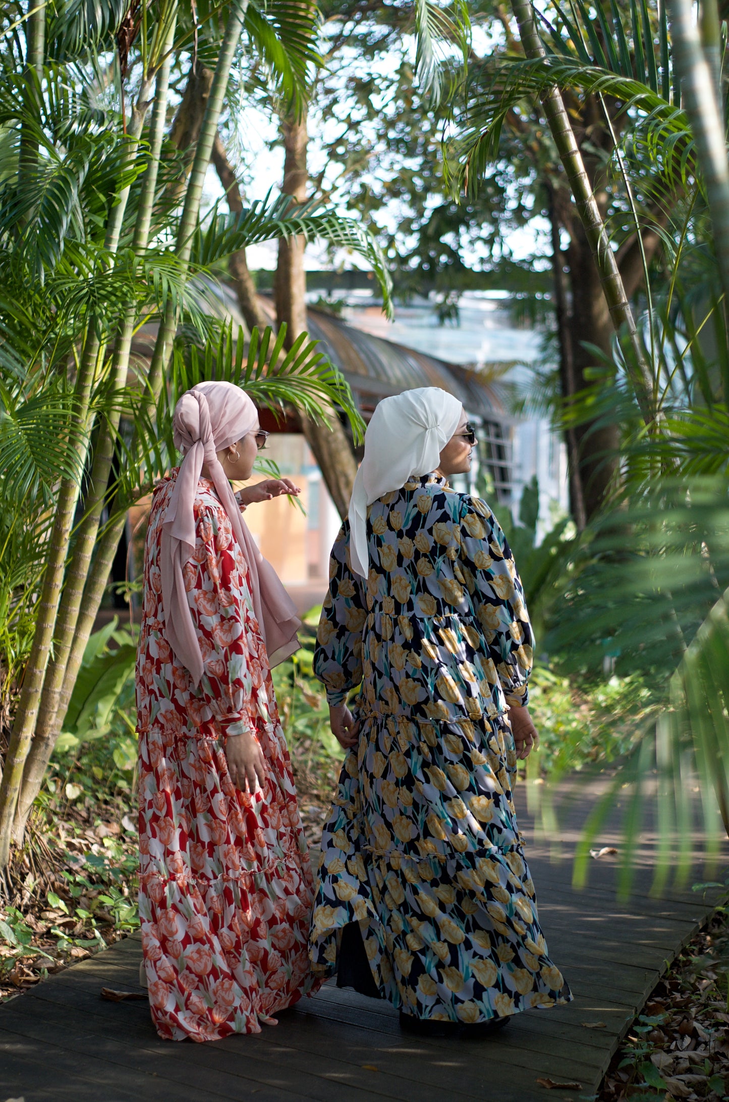 LUNA Chiffon Maxi Dress